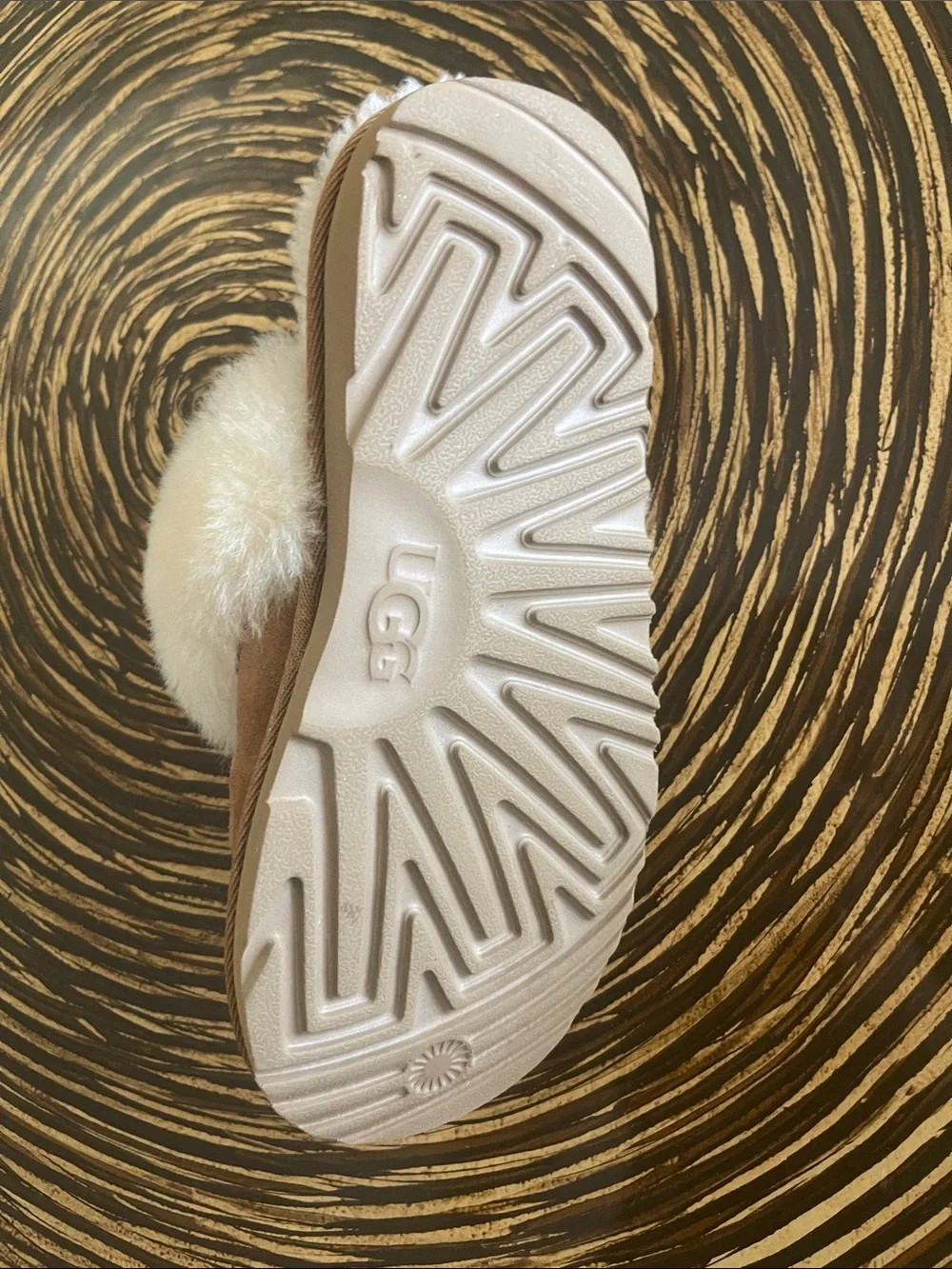 UGG Kids Chestnut Suede Slippers with Cream Shearling Cuff